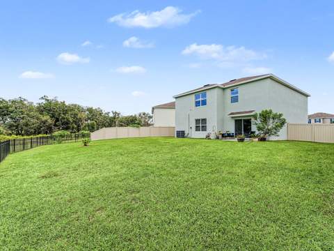 36013 Ellsworth Place, Zephyrhills FL - photo 22 of 26