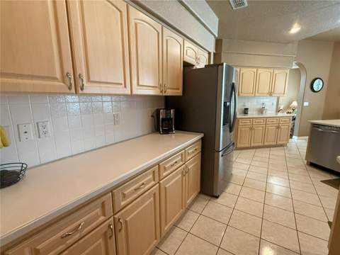 7552 River Country Drive, Weeki Wachee FL - photo 14 of 39