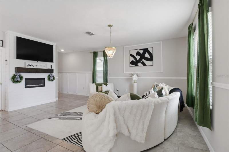 4 bedroom Single Family Residence at 17032 Yellow Pine Street, Sunshine Village Ph 3B, Wimauma — photo 4