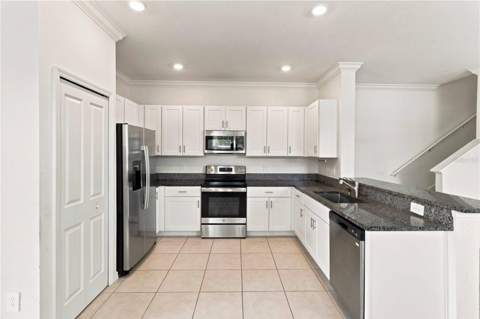 36536 Well Hill Way, Zephyrhills FL - photo 9 of 24