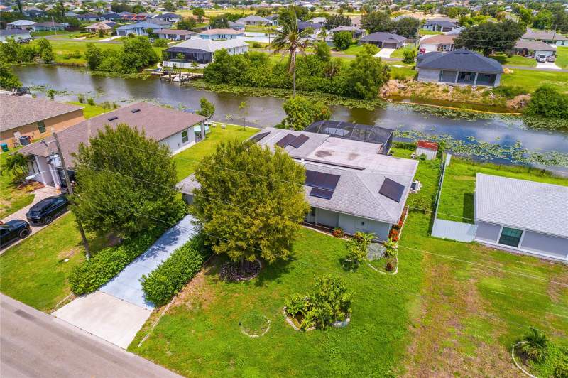 4 bedroom Single Family Residence at 1121 NE 11th Terrace, Cape Coral, Cape Coral — photo 3