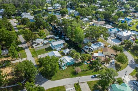 5473 Darlene Street, Weeki Wachee FL - photo 6 of 51