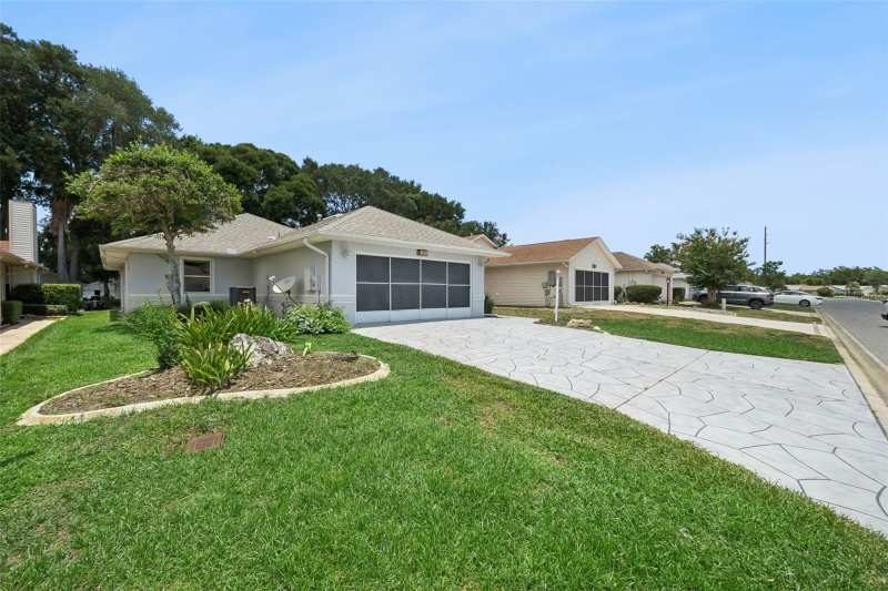 2 bedroom Single Family Residence at 5503 Laver Street, Highland Lakes Ph 02D Tr A-D, Leesburg — photo 1