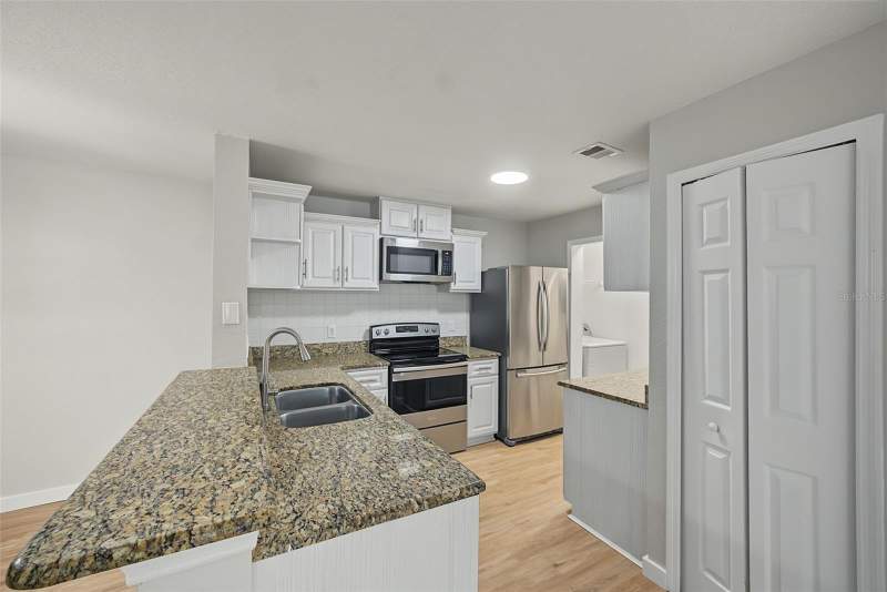 4 bedroom Condominium at 7524 Seurat Street #12202, Sandlake Private Residences, Orlando — photo 4