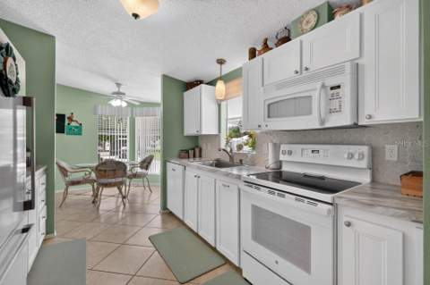 1226 Pompano Lane, Lady Lake FL - photo 21 of 63