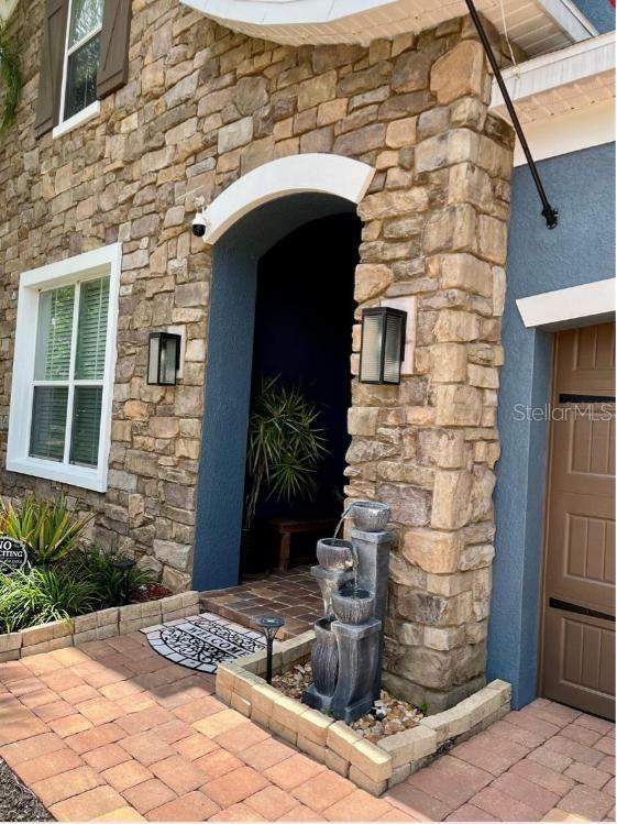 4 bedroom Single Family Residence at 1033 Fountain Coin Loop, Reserve/Golden Isle, Orlando — photo 3