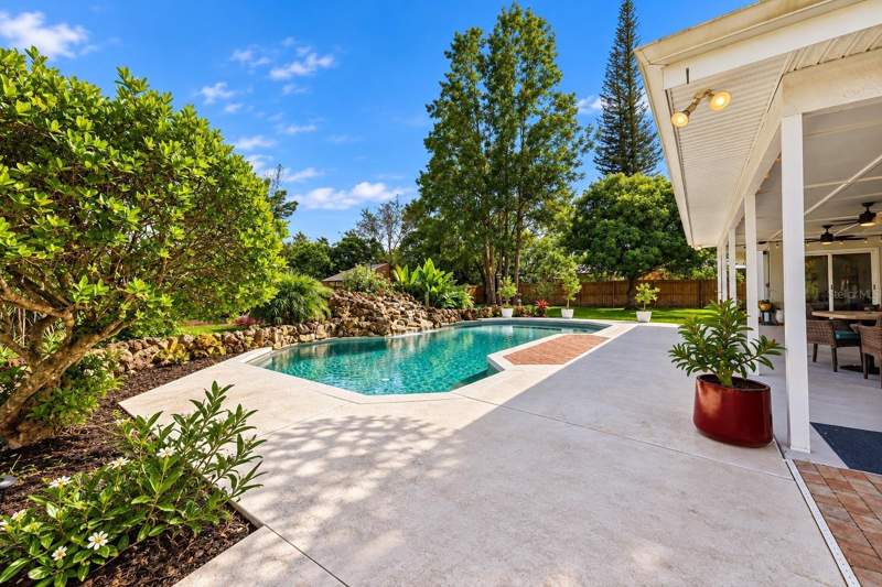 4 bedroom Single Family Residence at 992 Sleeping Rock Court, Tuscawilla Unit 12A, Winter Springs — photo 2