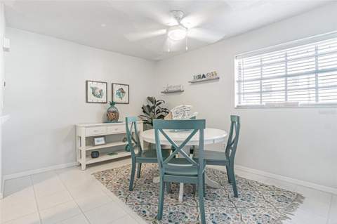 6907 Stones Throw Circle #2203, St Petersburg FL - photo 8 of 35