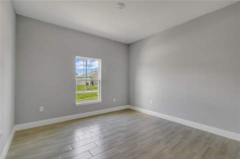 932 Albertville Court, Kissimmee FL - photo 17 of 36