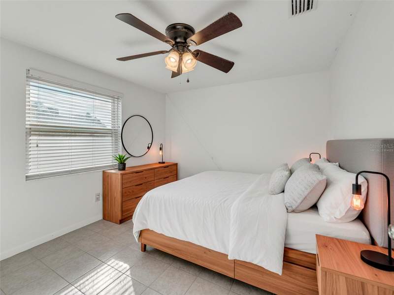 6 bedroom Single Family Residence at 3509 King George Lane, Kingsway Downs Unit Three, Seffner — photo 5