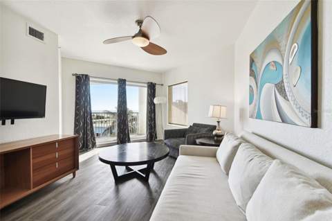 11605 Gulf Boulevard #402, Treasure Island FL - photo 18 of 34