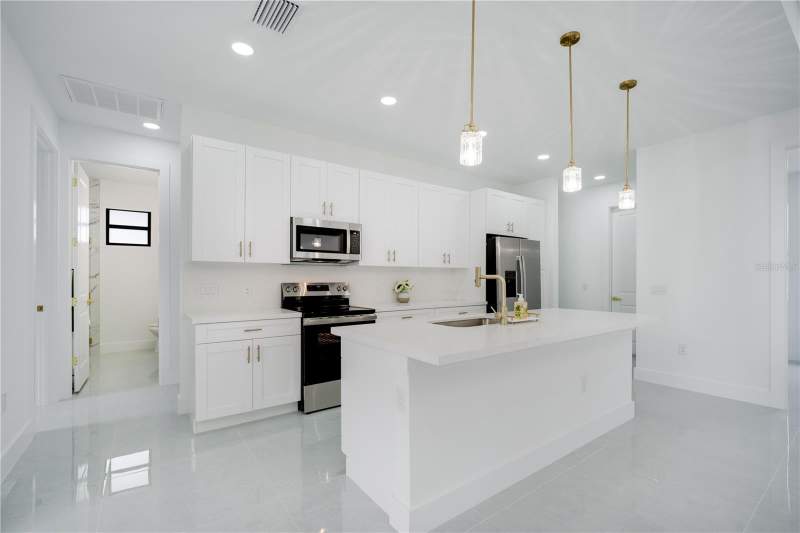 4 bedroom Single Family Residence at 1270 Miliken Terrace, Port Charlotte Sec 029, Port Charlotte — photo 3