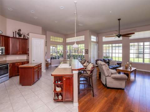 1733 Bridgets Court, Kissimmee FL - photo 8 of 42