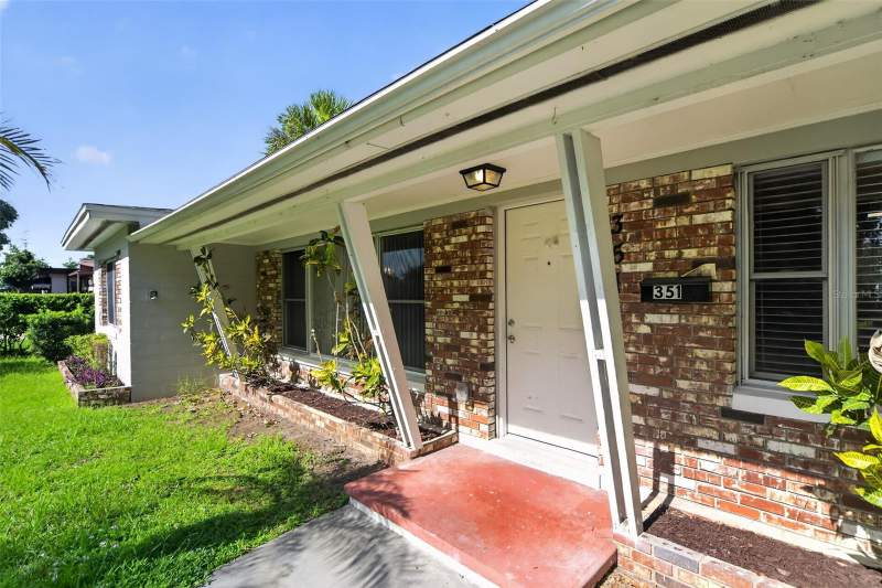 3 bedroom Single Family Residence at 351 Starling Road, Flamingo Shores, Winter Park — photo 3