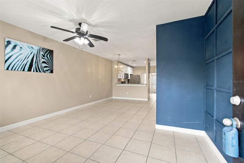 2 bedroom Townhouse at 12442 Berkeley Square Drive, Berkeley Square, Tampa — photo 3