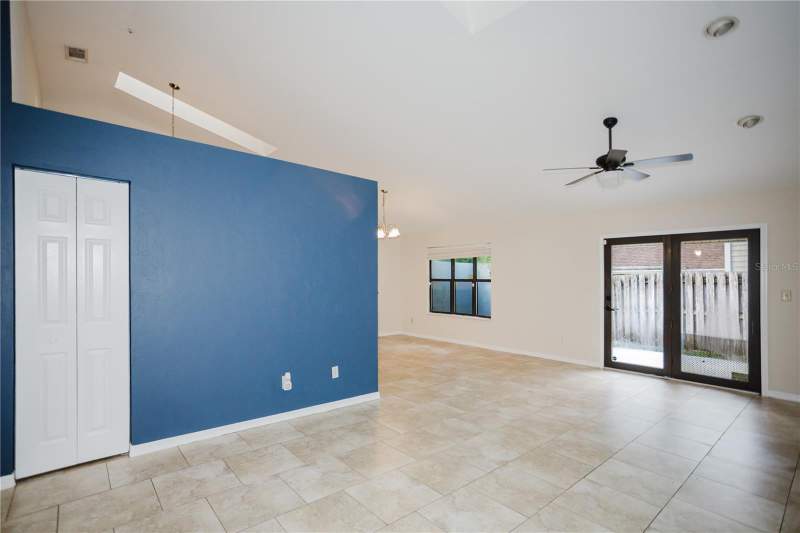 2 bedroom Single Family Residence at 3915 NW 7th Place, Bartram Woods, Gainesville — photo 4