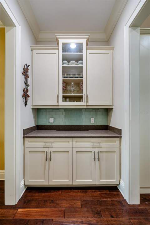 852 Cordova Boulevard, St Petersburg FL - photo 14 of 82