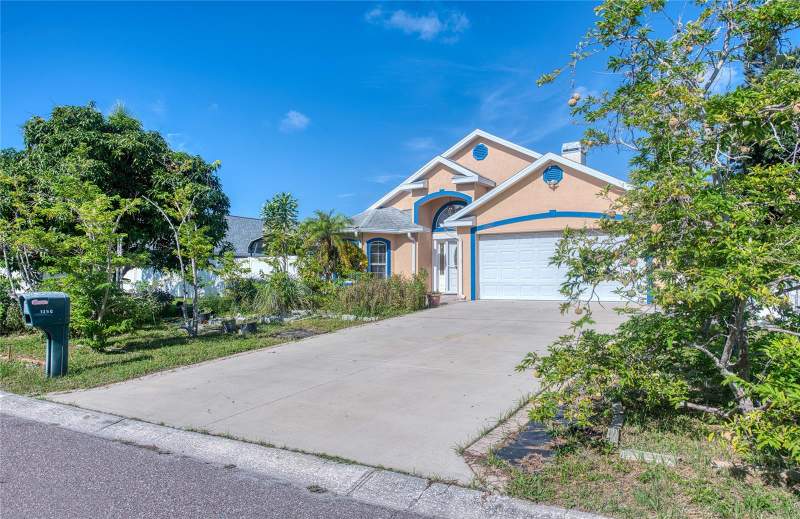 3 bedroom Single Family Residence at 1150 Oakwood Drive, Lofty Pine Estates, Dunedin — photo 3