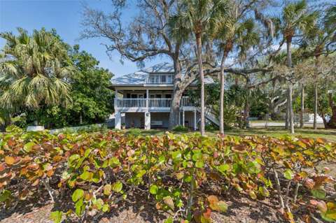 600 N Mayo Street, home for sale on N Mayo Street