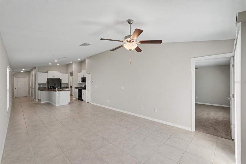 3 bedroom Single Family Residence at 7109 King Creek Drive, Cypress Mill Ph 2, Sun City Center — photo 2