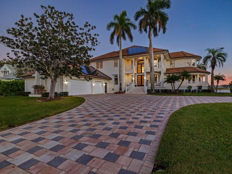5 bedroom Single Family Residence at 429 St Andrews Drive, Belleview Island Sub, Belleair — photo 4