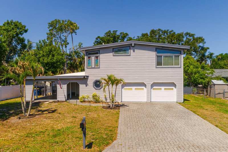 4 bedroom Single Family Residence at 1424 S Evergreen Avenue, Brookhill, Clearwater — photo 1