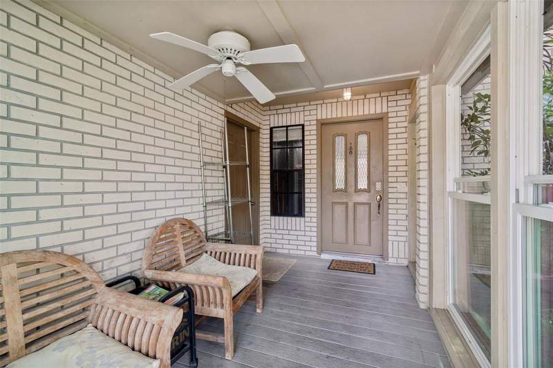 3 bedroom Single Family Residence at 5485 Friarsway Drive, Hampton Park Unit No 3, Tampa — photo 2