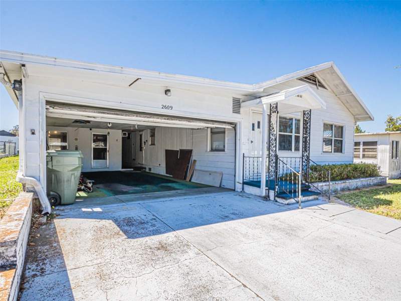 3 bedroom Mobile Home at 2609 Houston Place, Coachwood Colony, Leesburg — photo 5