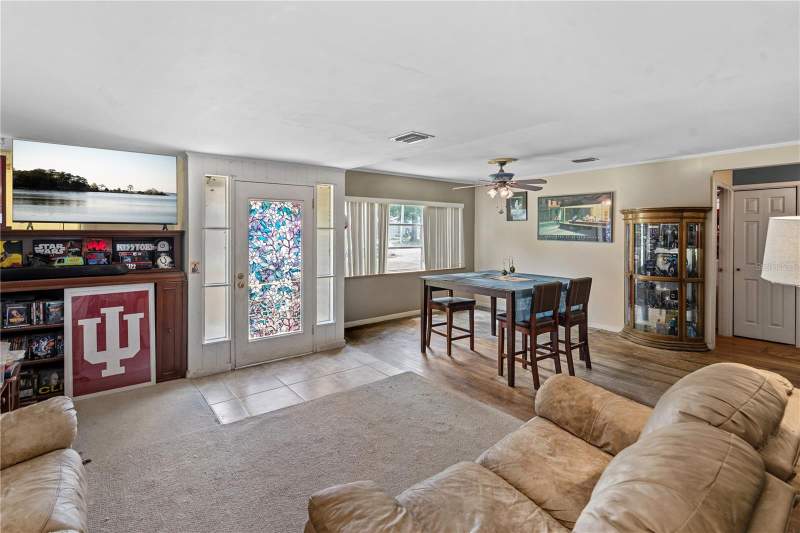 3 bedroom Single Family Residence at 26015 Sackamaxon Drive, Mount Plymouth, Sorrento — photo 5