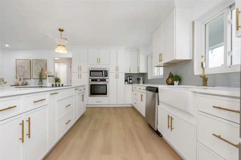 220 Driftwood Drive, Palm Harbor FL - photo 12 of 98