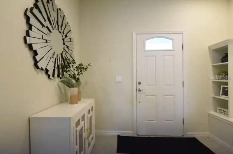 5 bedroom Townhouse at 8932 Sydney Avenue, Windsor At Westside; Windsor/Westside, Kissimmee — photo 3