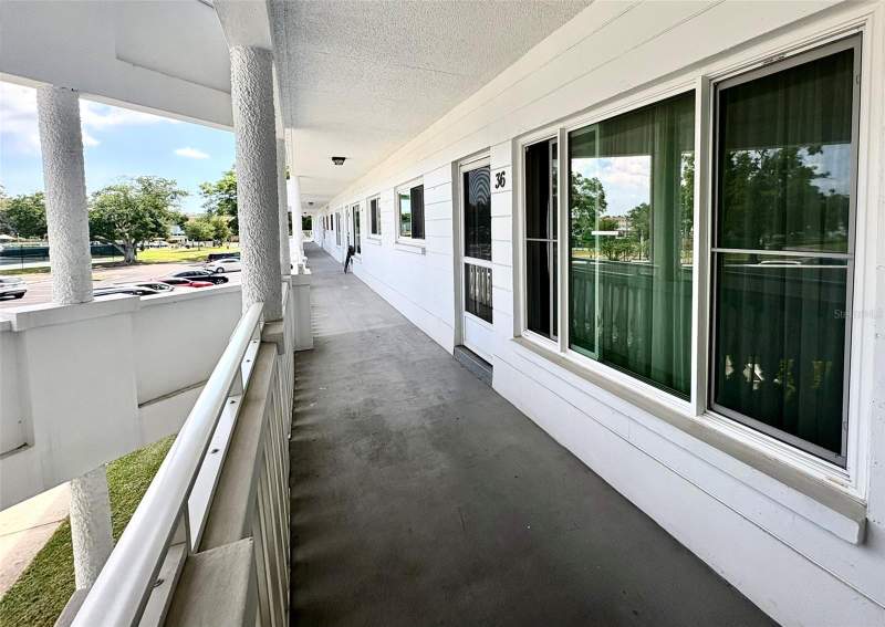 2 bedroom Condominium at 2428 Columbia Drive #36, On Top Of The World, Clearwater — photo 4