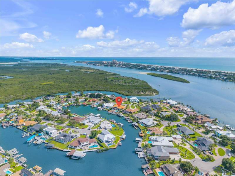 5 bedroom Single Family Residence at 417 Quay Assisi, Venezia Unit 07, New Smyrna Beach — photo 5