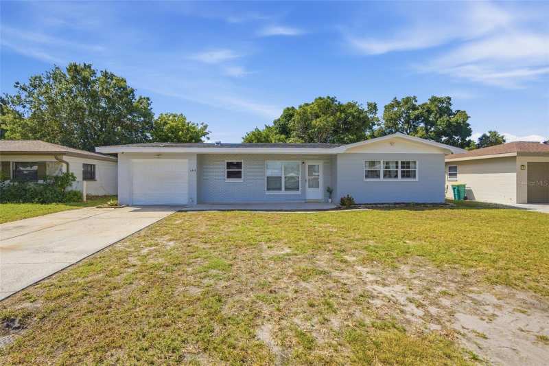 4 bedroom Single Family Residence at 6448 41st Avenue, Fraze Acres, St Petersburg — photo 1