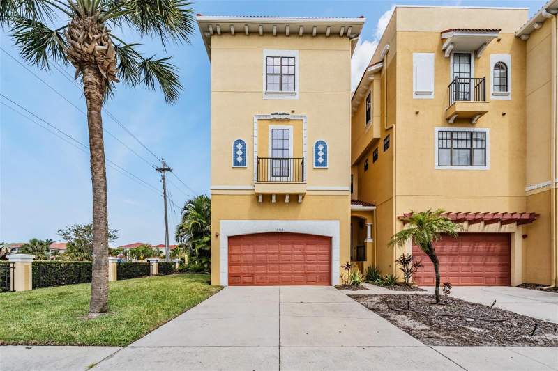 Brisa Del Mar Townhomes