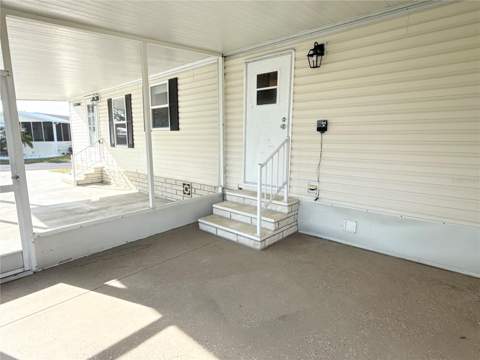 7107 Mount Essex Drive #520, St Petersburg FL - photo 22 of 32