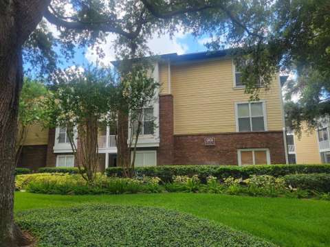 10024 Strafford Oak Court #813, home for sale in Tampa 33624