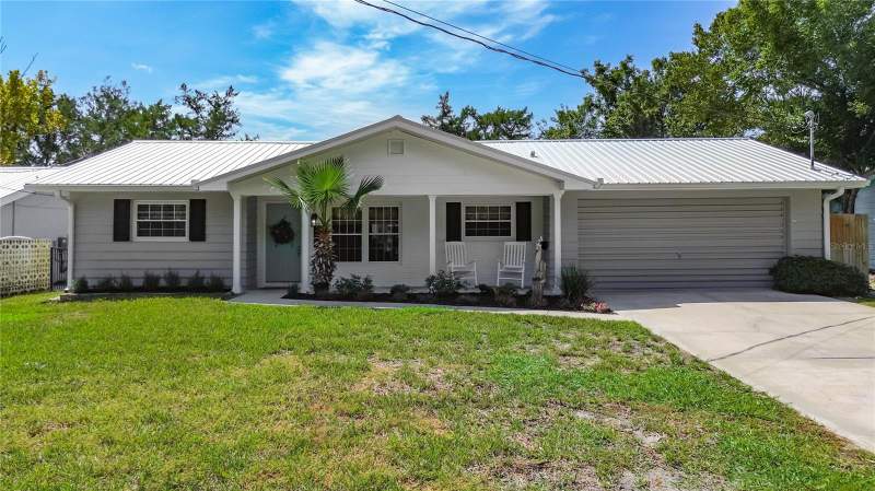 3 bedroom Single Family Residence at 1930 NW 19th Street, Woodland Estates Unit 02, Crystal River — photo 4