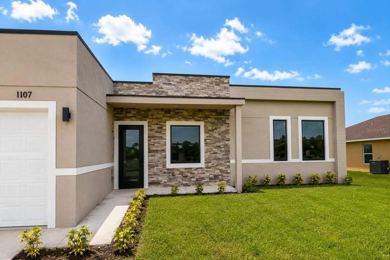 4 bedroom Single Family Residence at 1107 NW 9th Avenue, Cape Coral, Cape Coral — photo 4