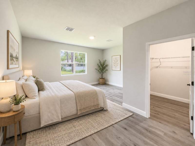 4 bedroom Single Family Residence at 979 East Parkway, Daytona Park Estates Sec D, Deland — photo 4