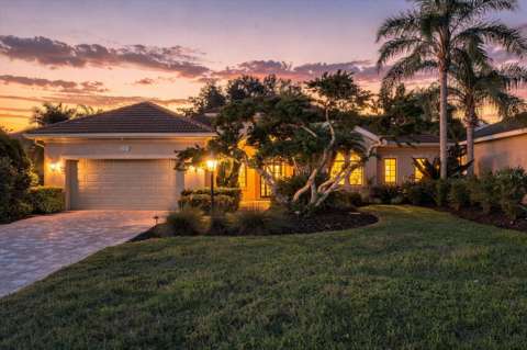 7047 Vilamoura Place, home for sale in Lakewood Ranch 34202