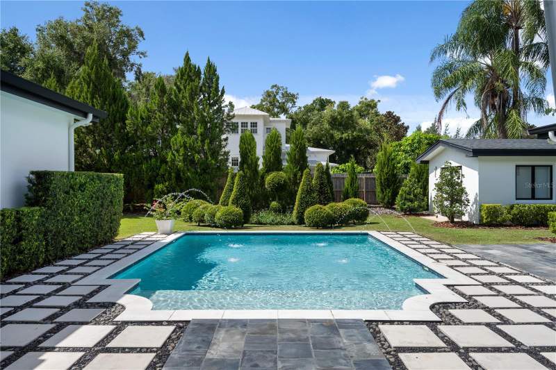 4 bedroom Single Family Residence at 1581 Forest Avenue, Ellno Willo, Winter Park — photo 3