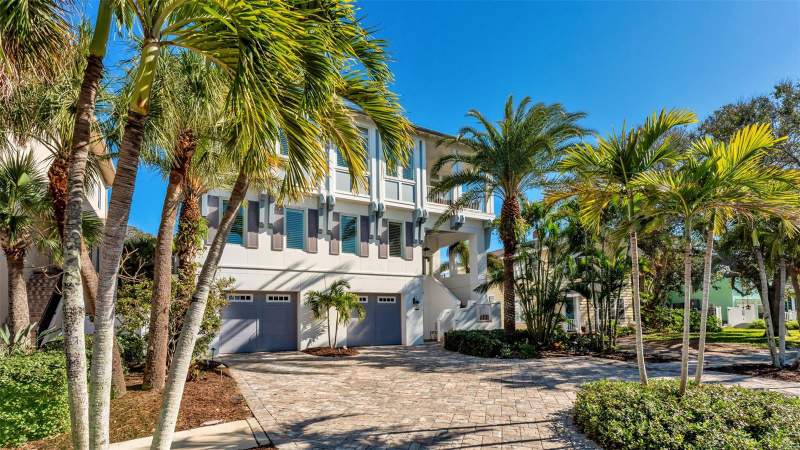 4 bedroom Single Family Residence at 1013 Eldorado Avenue, Carlouel, Clearwater — photo 2