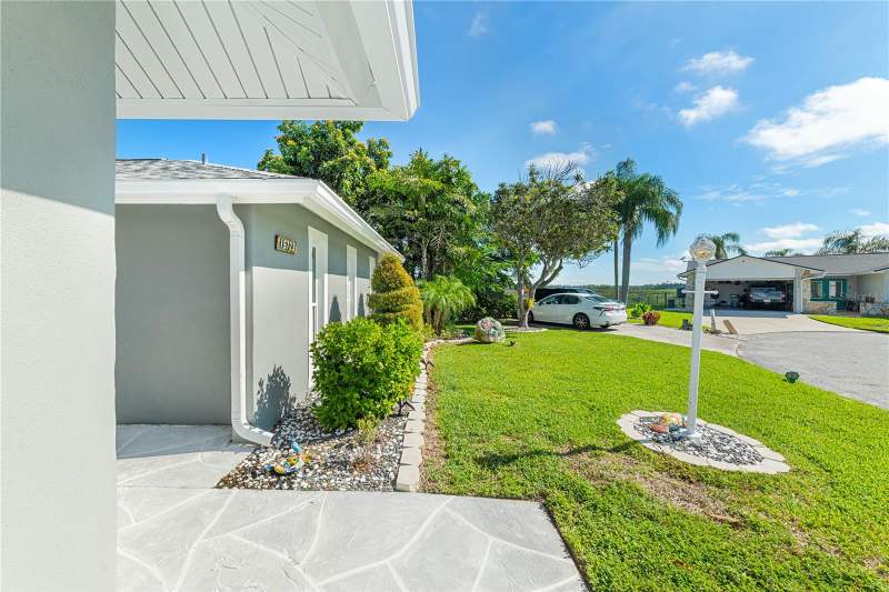3 bedroom Single Family Residence at 15723 Donzi Drive, Sea Pines, Hudson — photo 5