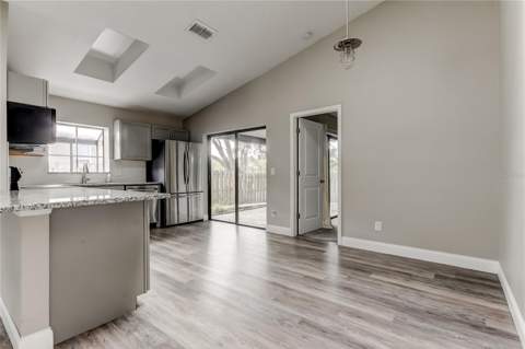 206 Bedford Street, Oldsmar FL - photo 9 of 54