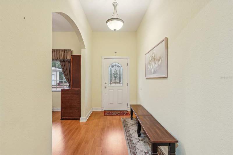 5 bedroom Single Family Residence at 30342 Vitex Avenue, Royal Trails Unit 01, Eustis — photo 4