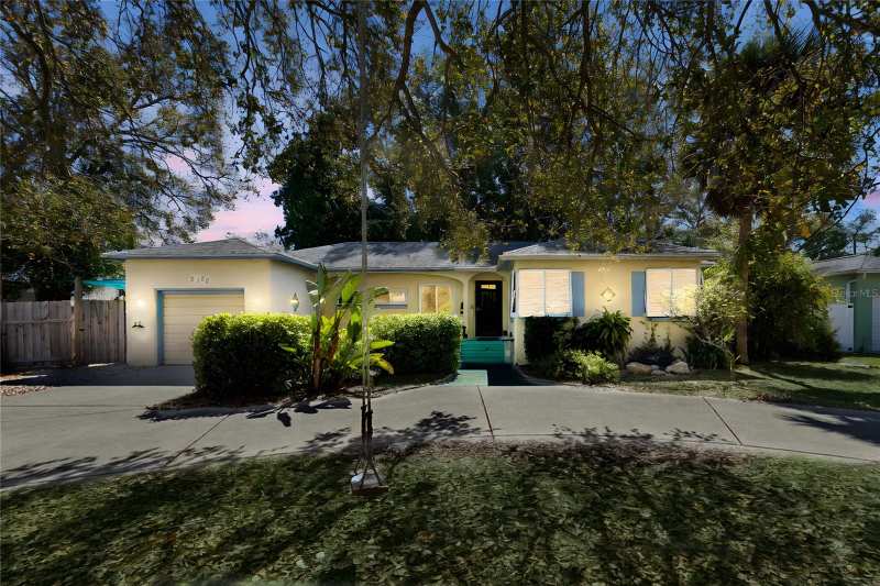 4 bedroom Single Family Residence at 2120 Coronada Way, Lakewood Estates Sec C, St Petersburg — photo 1