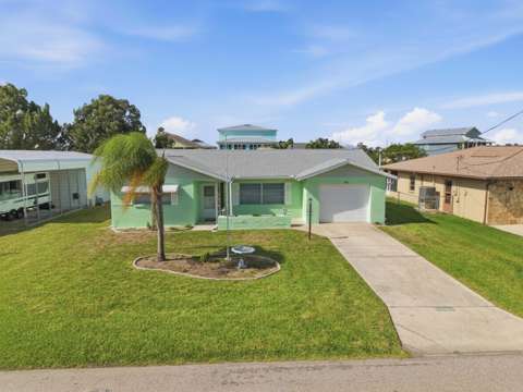 4069 Gulfview Drive, $300k–$500k for sale in Hernando Beach