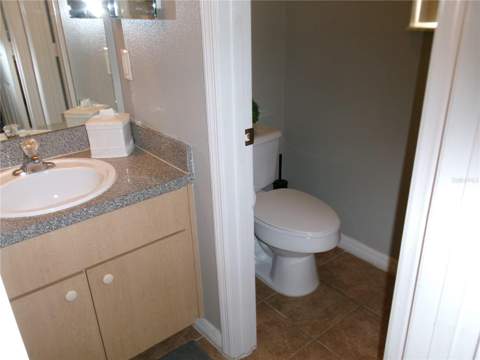 1285 S South Beach Circle, Kissimmee FL - photo 13 of 26