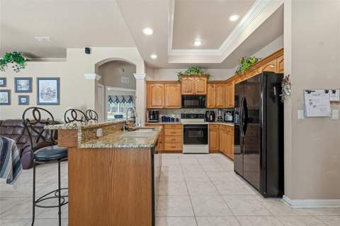 8206 Nightingale Road, Weeki Wachee FL - photo 11 of 45